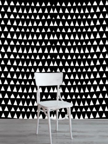 Triangle_White-on-Black-2